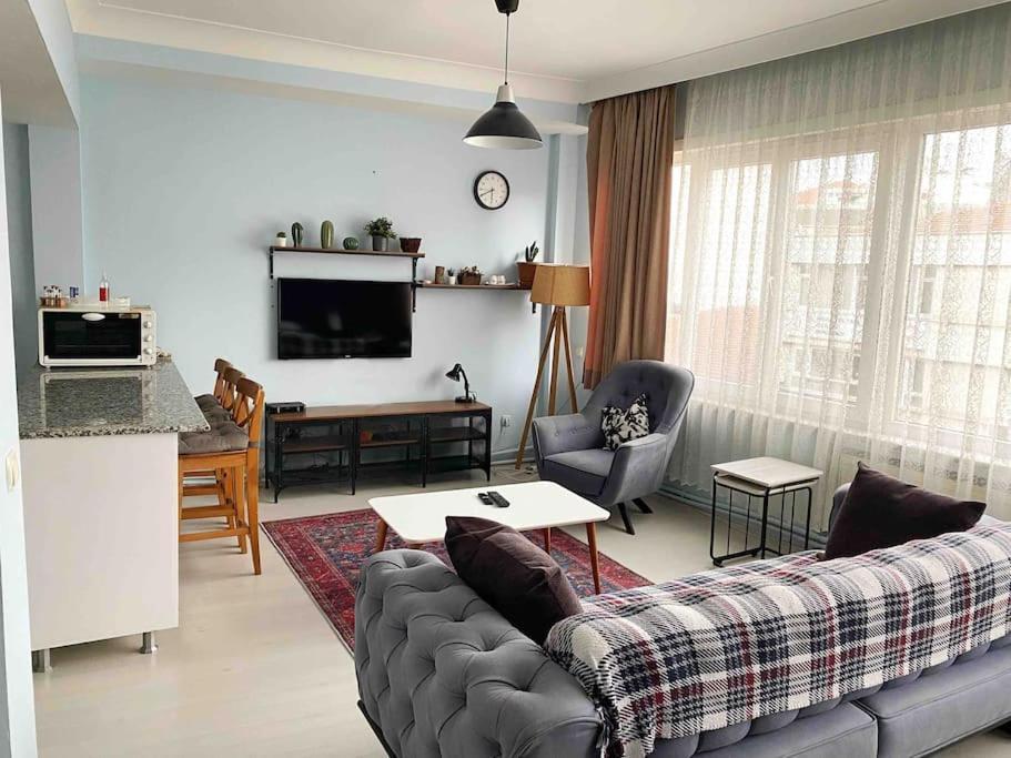 Vip Sisli Square Central House Lägenhet Istanbul Exteriör bild